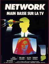 Network_main_basse_sur_la_TV.png