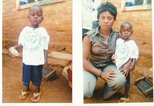 Petite fille de 7 ans souffrant de Kwashokore avec Pascaline Nsimira.jpg