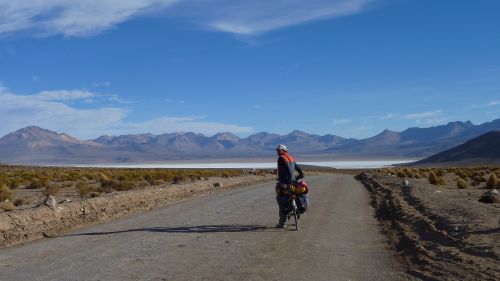 Arrivee sur le salar de Surire