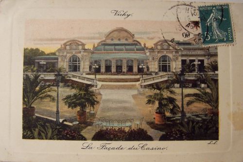 03 Vichy La façade du casino - colorisée-.