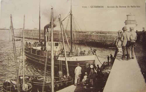 Quiberon - Arrivée du bateau de Belle île