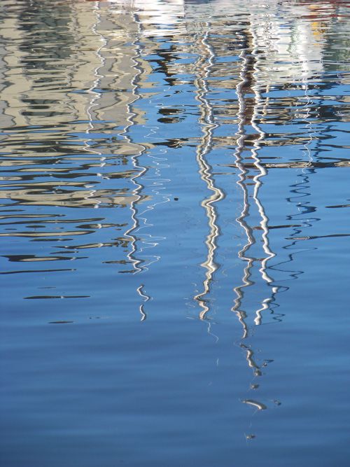 reflets de mâts à Dieppe