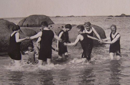 1924: bains de mer, la ronde