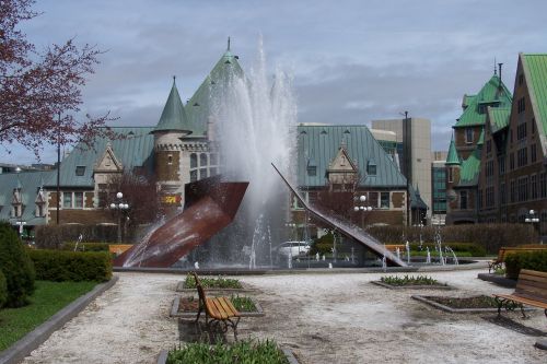 La gare du Palais