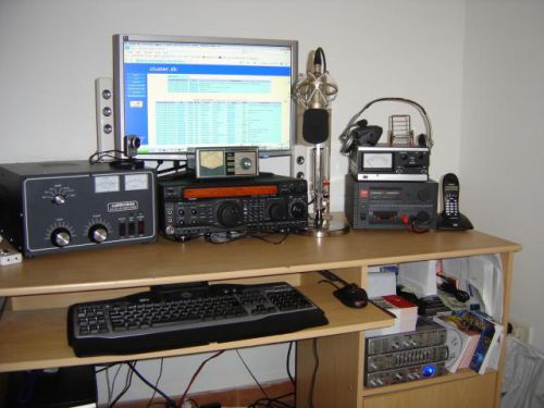 Radio Shack in 2009