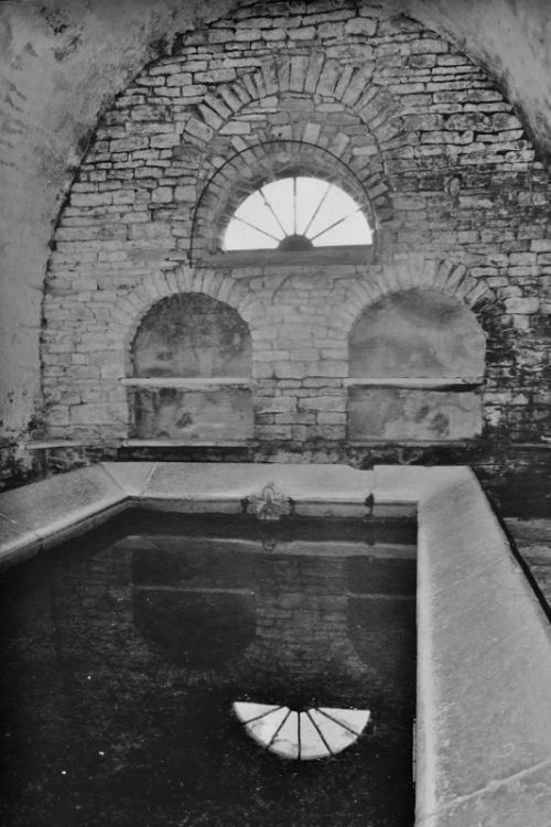 Le lavoir d'Etrigny (71)