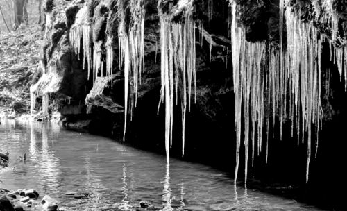 Pluie de stalactites