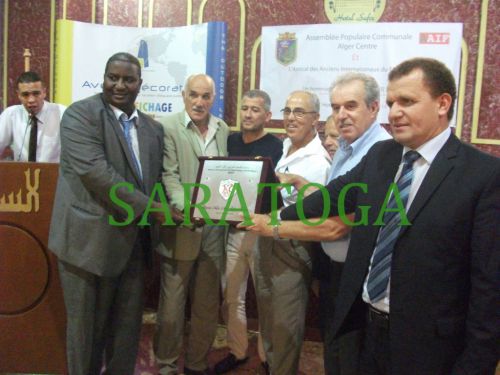 Hassan Tahir  honoré par l'AAIF et les autorités d'Alger