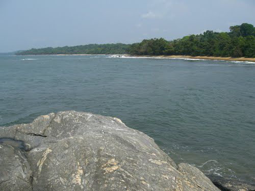 LA RÉGION COMMUNAUTAIRE D'ÉLOMBO ÉTÈMBO (ROCHER DU LOUP CAMPO) : ÉBODJÉ