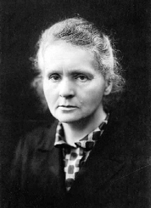 220px-Marie_Curie_c1920.png