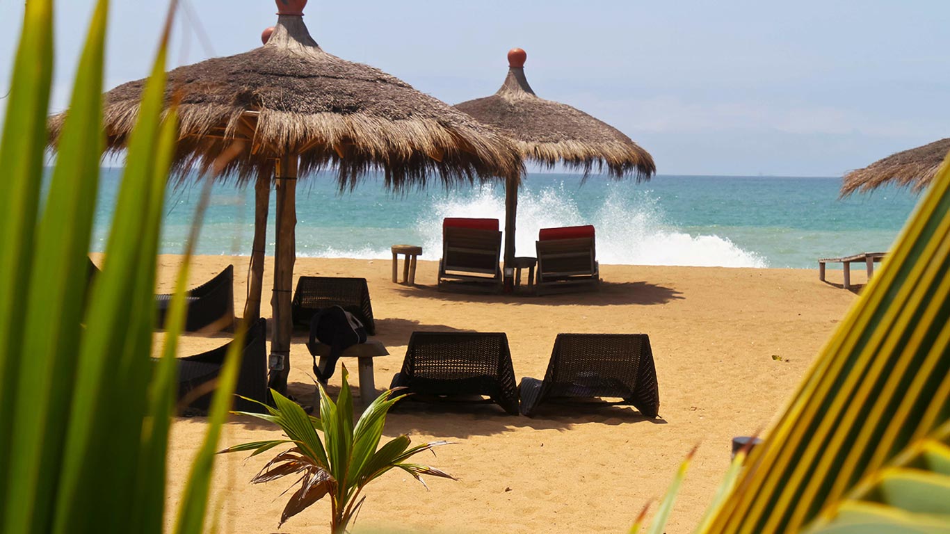 plage-lome-togo.jpg