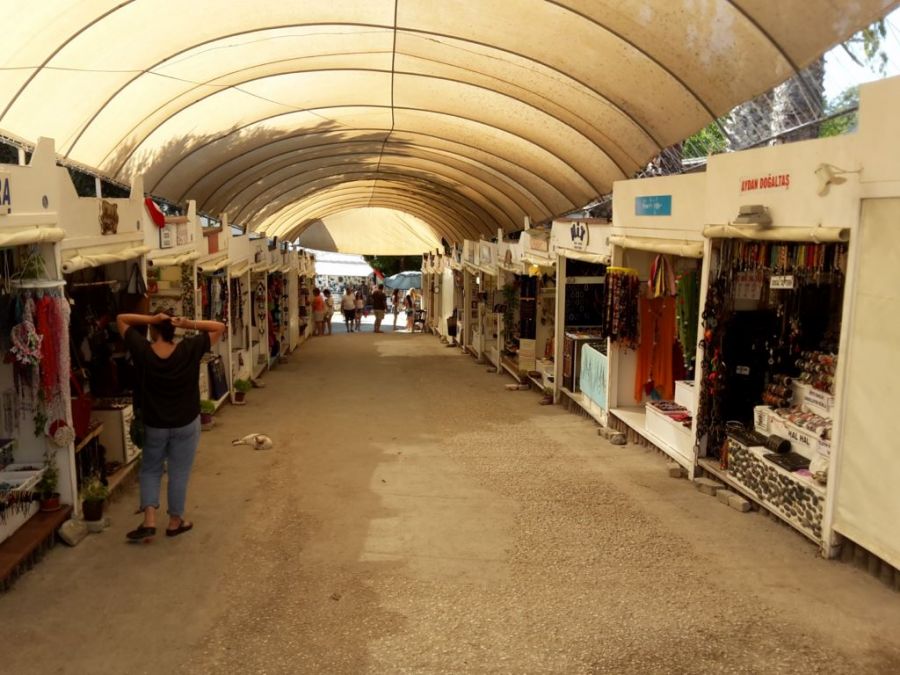 marché au bijou a Gumusluk ( Turquie)
