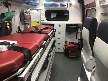 23 - Equipement d'ambulance 350 x 262.jpg