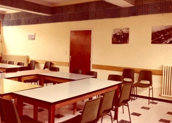 18 - FOYER YMCA 1972 350 x 250.jpg