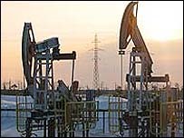 Extraction du pétrole en Sibérie.jpg