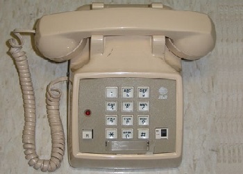 64 - ITT telephone Cortelco 68 350 x 250.jpg