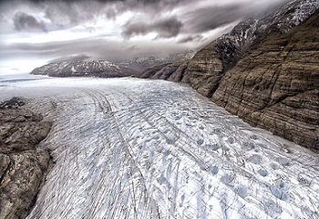38 - 6 - Glacier COOK Kerguelen 350 x 240.jpg