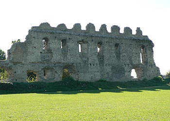 Ruines du Château de Beauvoir 350 x 250.jpg