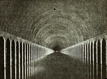 53 - Tunnel du Rove.jpg