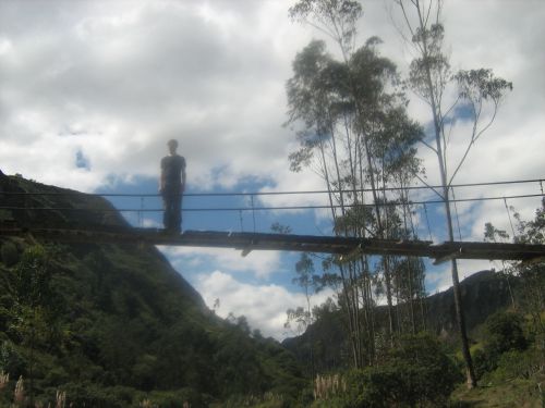 ou des ponts suspendus