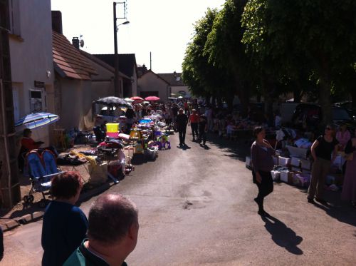 Dans la foule se dissimule une concentration de femmes enceintes...