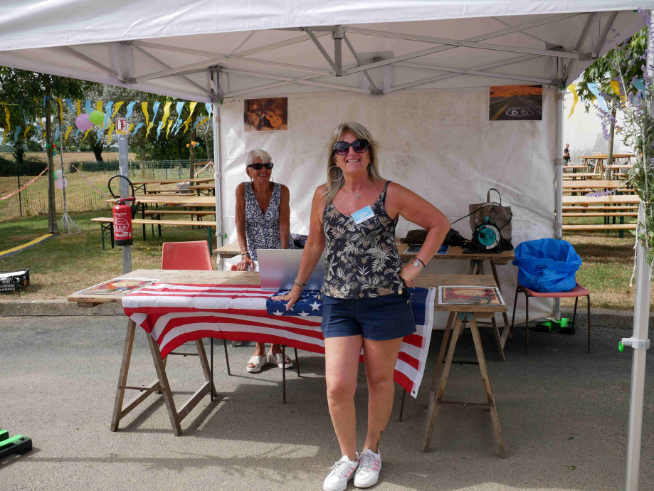 COUNTRY LONGEVILLE EN FETE