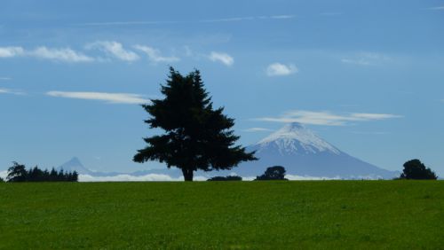 Les volcans Osorno et Puntiagudo