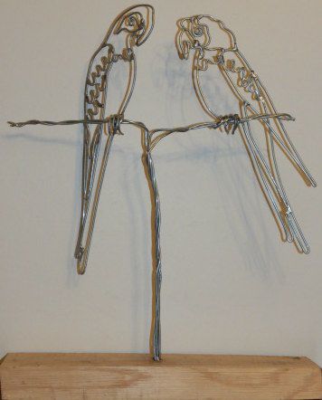 les perroquets (sculpture sur fil de fer)