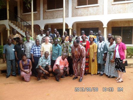 Formation des formateurs TEN de l'Afrique de l'Ouest  Lom+® Ao++t 2013.jpg