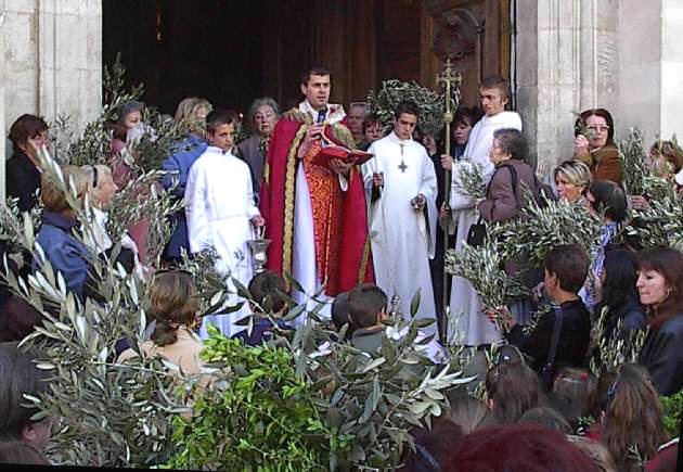 2003-religion-les-rameaux-Isle-Sur-Sorgue.jpg