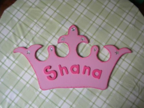 couronne de princesse pour ma petite fille Shana fait en chantournage 