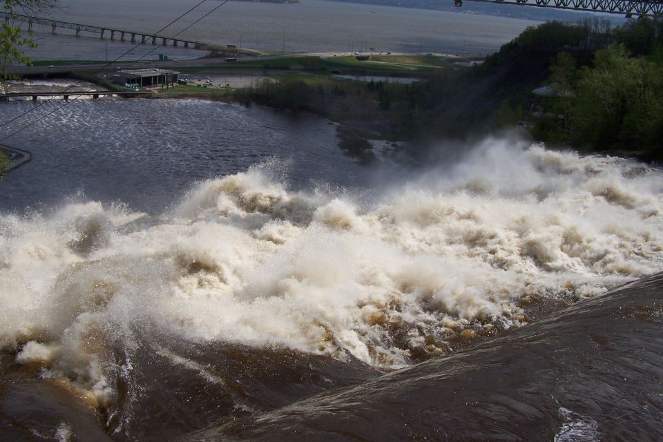 La chute de la rivière Montmorency