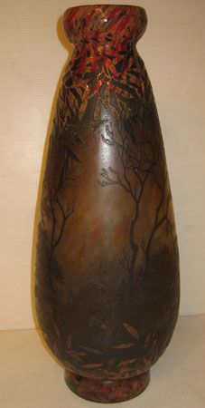 Vase aux feuilles d'automne