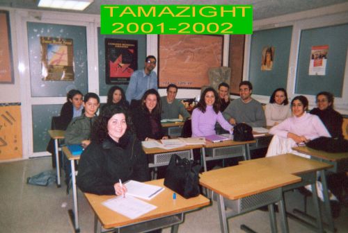 En classe de tamazight Créteil 2002