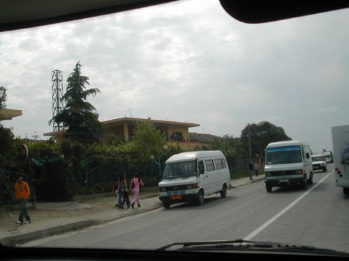 DSCN4229-entre TIRANE et FIER Albanie