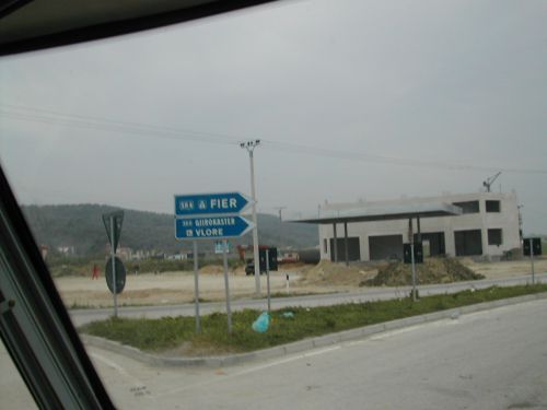 DSCN4245-entre TIRANE et FIER Albanie