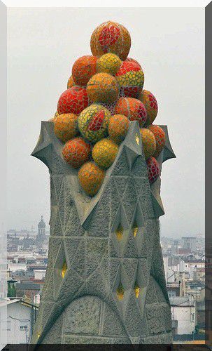 Sagrada Familia, Barcelona.Espagne. Basilique érigée à partir de 1882. Œuvre inachevée de l’architecte catalan Antoni Gaudí, la Sagrada Família est située dans le quartier du même nom (district de l’Eixample).