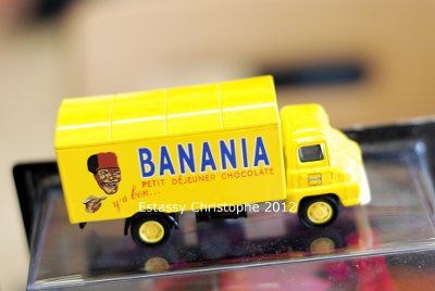 Camion miniature de la firme Banania