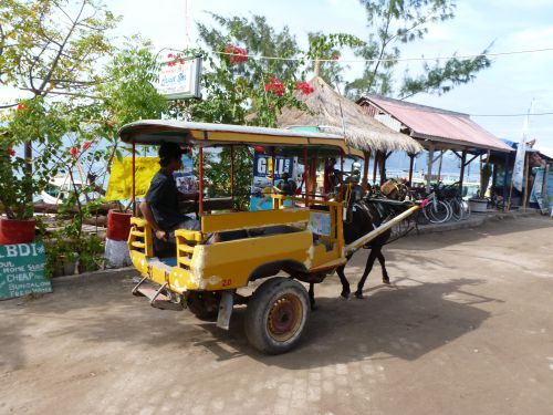 no cars in Gili