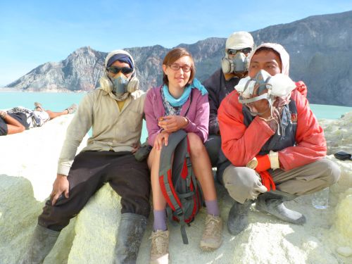 sulfur workers