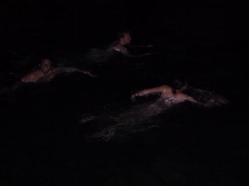 baignade dans la grotte