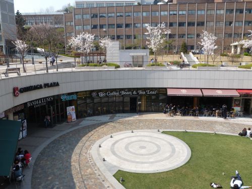 restaurants inside the campus 