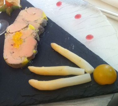 Foie gras et asperges landaises
