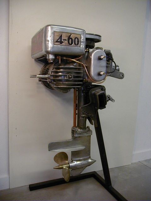 Evinrude-Model-178-Four-Sixty-Racer-de-1930.jpg