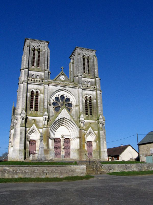 Eglise Notre Dame de bon secours à Neuvisy (Ardennes)