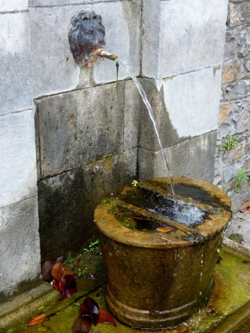 une autre fontaine d'Oloron