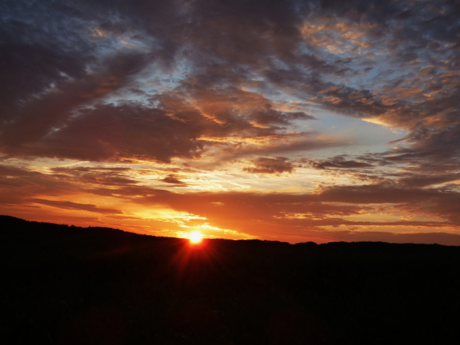 Coucher de soleil a Bosseval le 6 septembre 2024