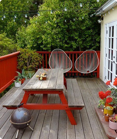 Une touche de couleur pour rajeunir votre terrasse.