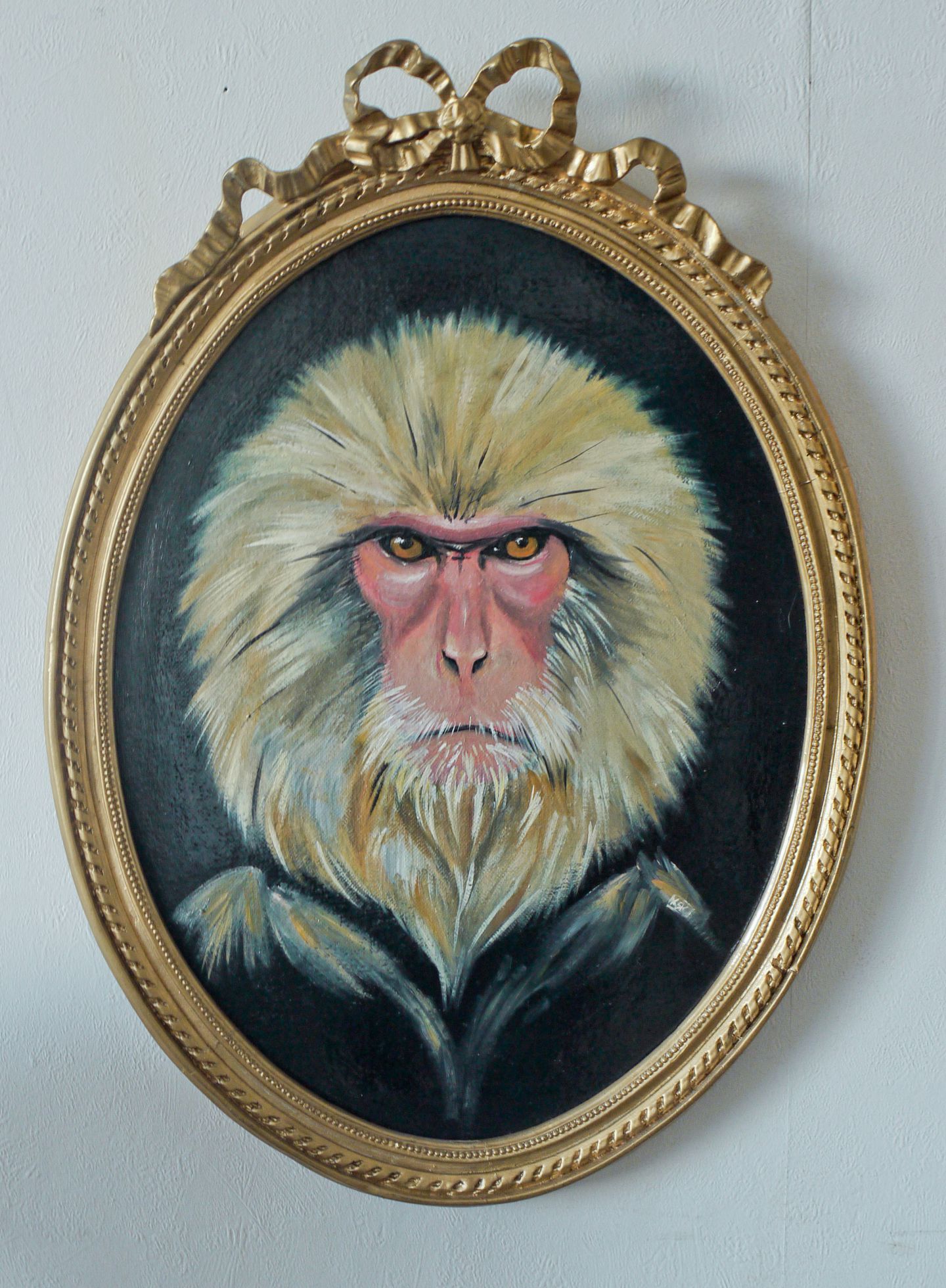 Macaque 2: Huile sur toile,résine.