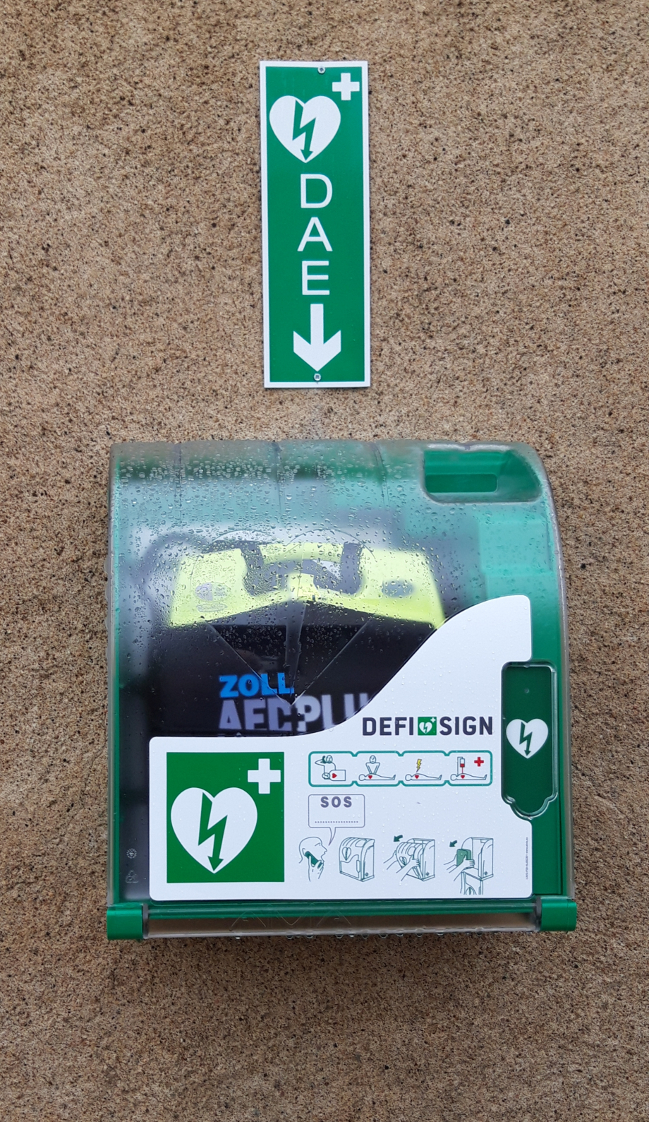 defibrilateur 2.jpg